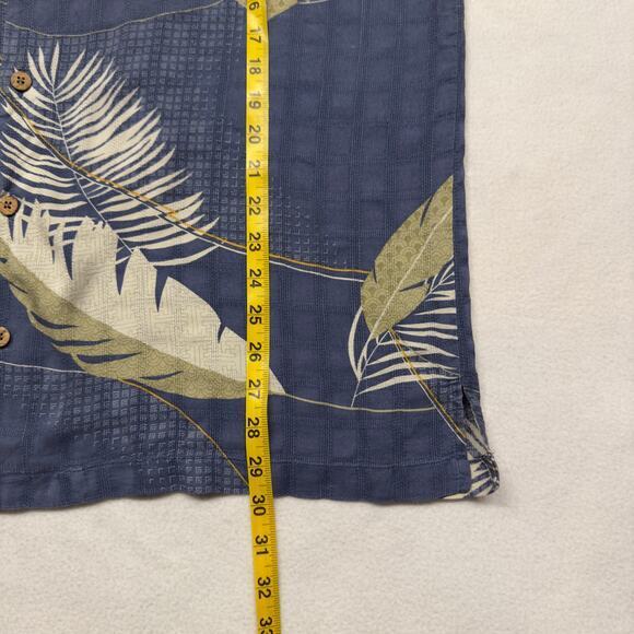 Tommy Bahama Mens Size XL 100% Silk Blue & White Print Hawaiian Camp Shirt - Picture 5 of 8